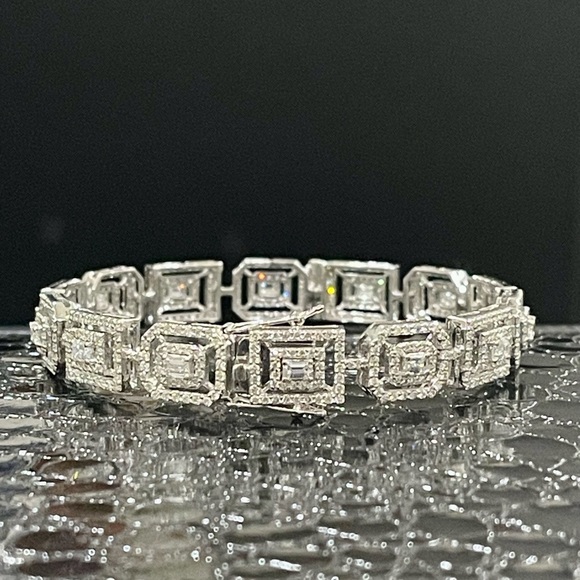 Diamond Bracelet- 3.54 Carats in 14K Gold & Some 23.5K Gold Bangles - Picture 1 of 14